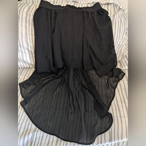 No boundaries high low black skirt size L